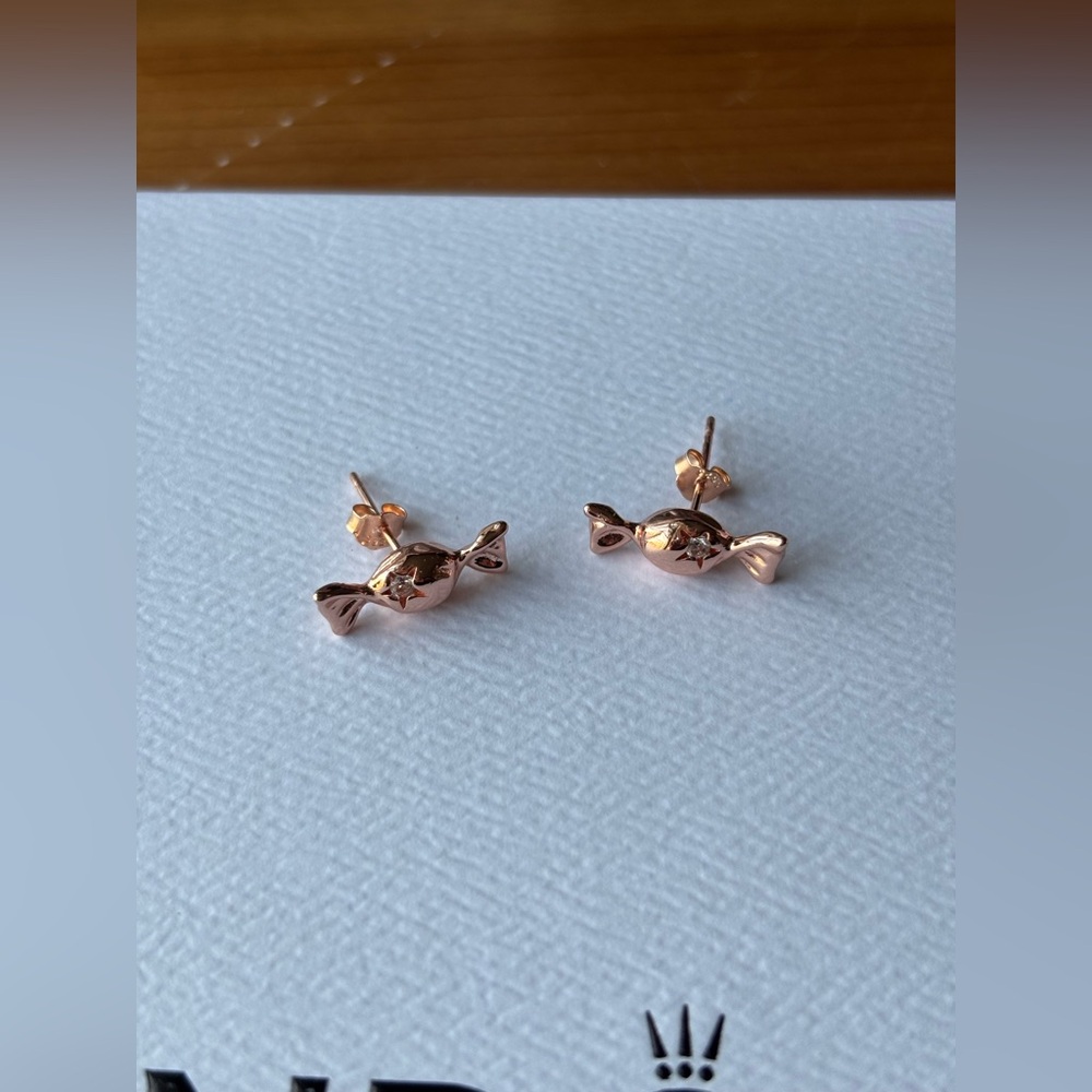 Pandora New Wrapped Candy Stud‎ Earrings 14k Rose Gold-Plated Earrings